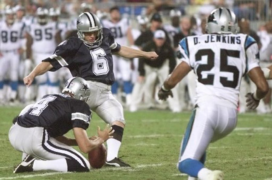 DMNGregRiddle's tweet photo. BREAKING: Former Dallas Cowboys kicker Tim Seder is named football coach at North Mesquite. https://t.co/Aw8M3QKbGJ #txhsfb @SportsDayHS @mesquiteisdtx @dallascowboys @ihss_dfw @wfaasports @dctf https://t.co/26sltDMnHr