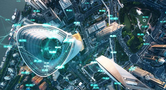 LesleyAnnLucas's tweet photo. What the heck is #IoT? How is it changing our lives & where is it headed? What do you mean w/ Intelligent Edge & #Big Data? Get your IoT & Intelligent #Edge 101 course w/ @DrTomBradicichPhD's #HPE #Techsplanation here https://t.co/7dwUoMIqoe https://t.co/9rtuXLvmec
