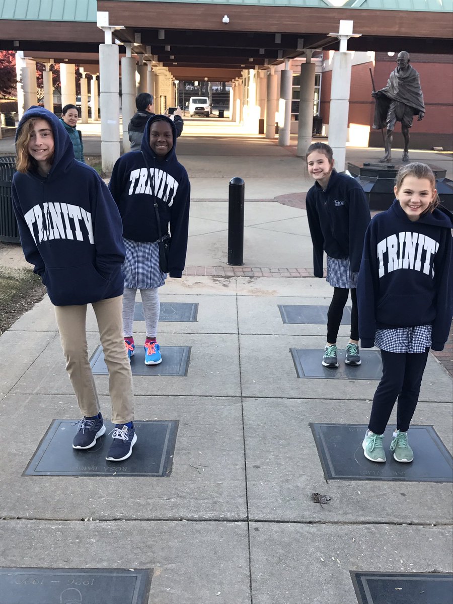 TrescaJulie's tweet photo. First stop of the day. #trinityexplores https://t.co/sUfwFdrWyg