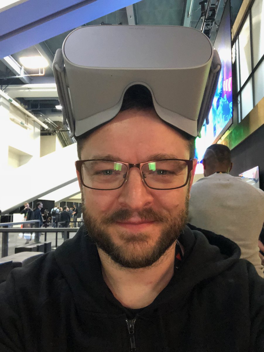 WarpinMedia's tweet photo. Patrik is trying out #OculusGo at #GDC18 😎

#GDC #GDC2018 https://t.co/h60hCrkNhJ