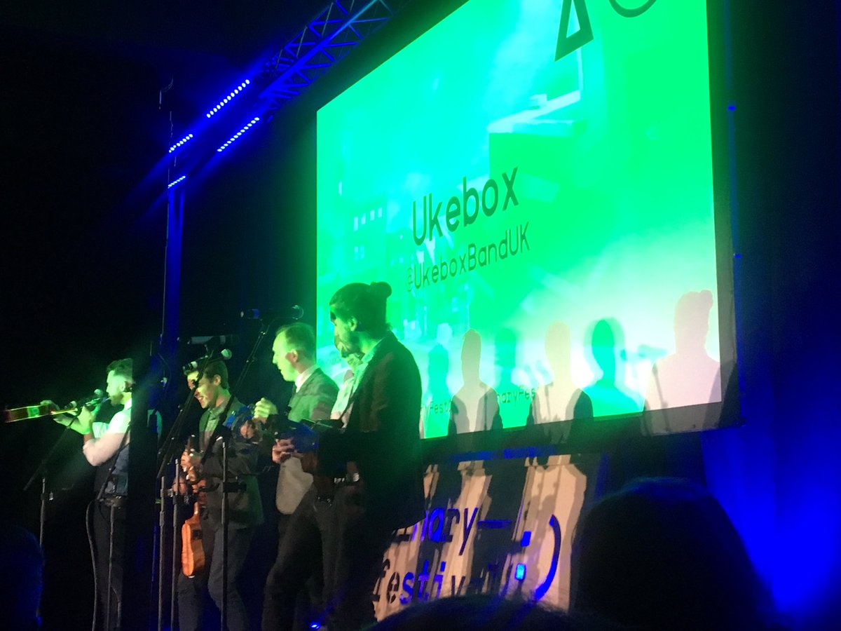 bgreg's tweet image. Good to see @UkeboxBandUK still going strong @BinaryFest #BinaryFest18
