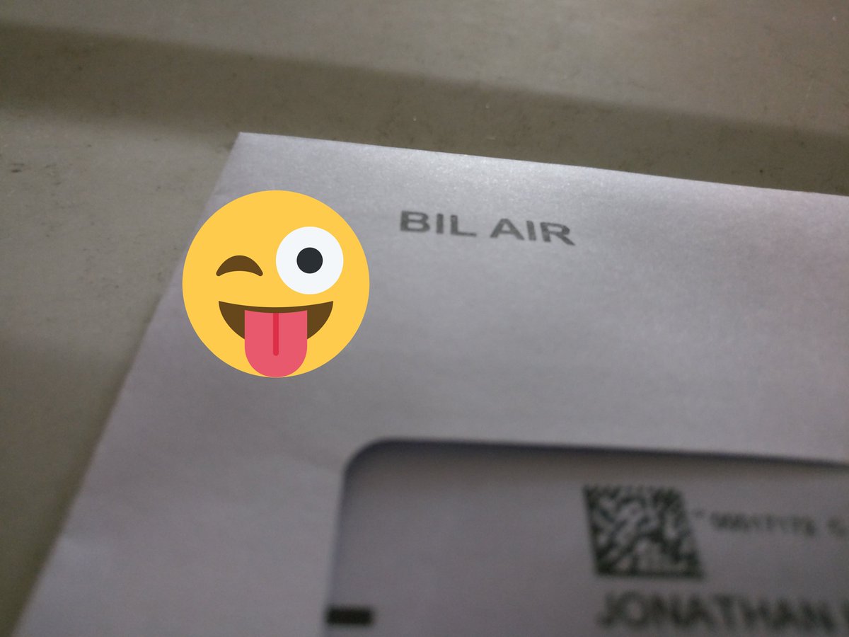 jonnyha's tweet photo. So, I get a bill for breathing air huh?
#LanguageConfusion
#MalaysianJokes
#Malaysia https://t.co/t7lSZ3GO5j