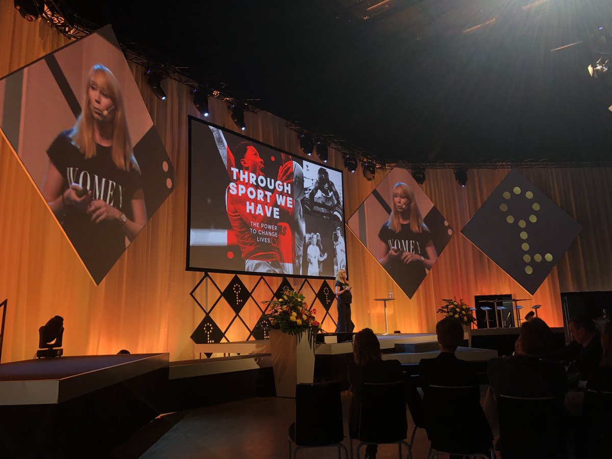 Open source - use the influencers to influence you - <a href="/emmastjernlof/">Emma Stjernlöf</a> #addidas #guldnyckeln2018 #swedma