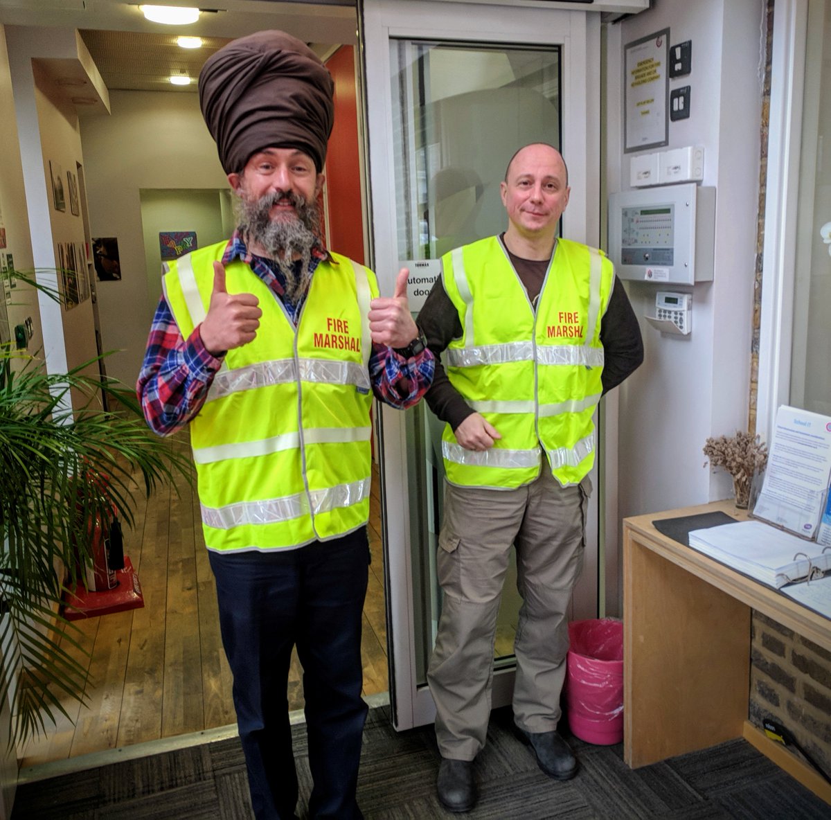 CLConnected's tweet image. A massive #thankyou to class #lhwaterloo from @larkhallprimary for helping us today with our full fire evacuation drill. 

Drill successfully completed and now they are back to doing #Scratchmaths .

Taking #healthandsafety seriously ...