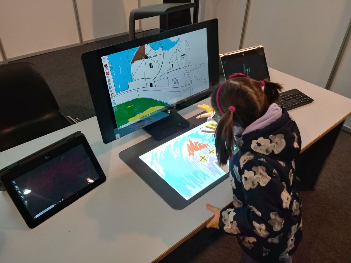 mdangelo1979's tweet photo. @HP_Italia presente a #iscol@design a Cagliari con #HPSprout e #x360. La tecnologia a servizio della didattica. https://t.co/0418dBShkR