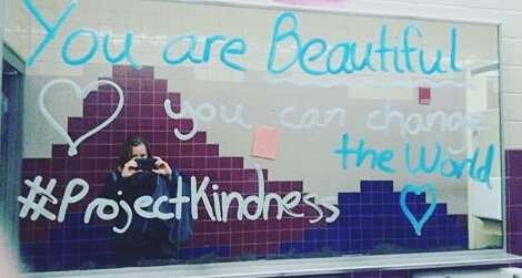 Micky9993's tweet image. #projectkindness