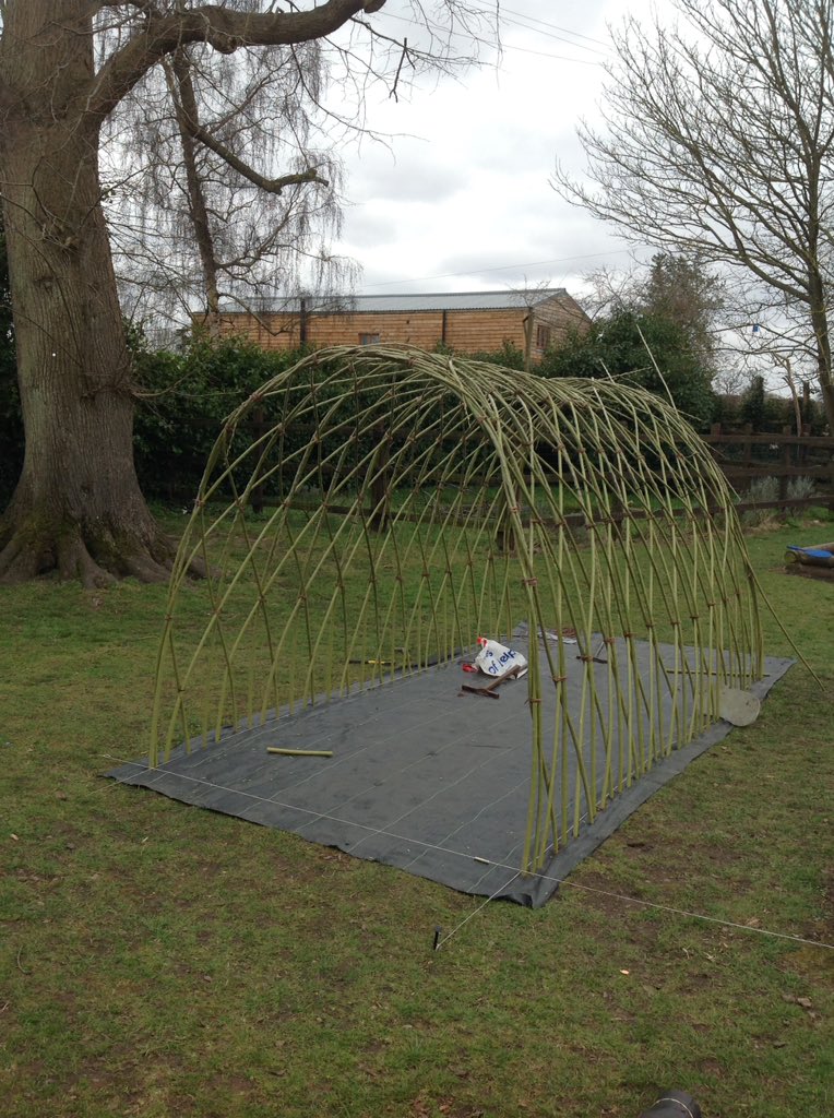 YH_EarlyYears's tweet photo. It's been amazing to watch Julian &amp; Claire's hard work today and to see our living willow tunnel taking shape! We can't wait to see everything finished tomorrow! @waterwillows #outdoorlearning #livingstructures #TheYorkHouseWay https://t.co/v4EdLA5qiA