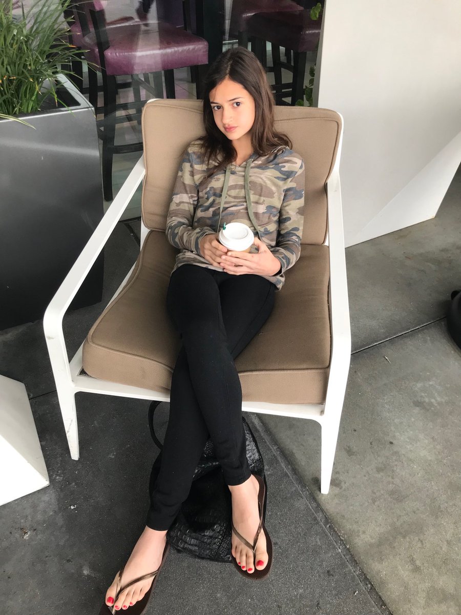 MadisonDellamea's tweet photo. Loving LA❤️💋 https://t.co/2bIt7bMFvf