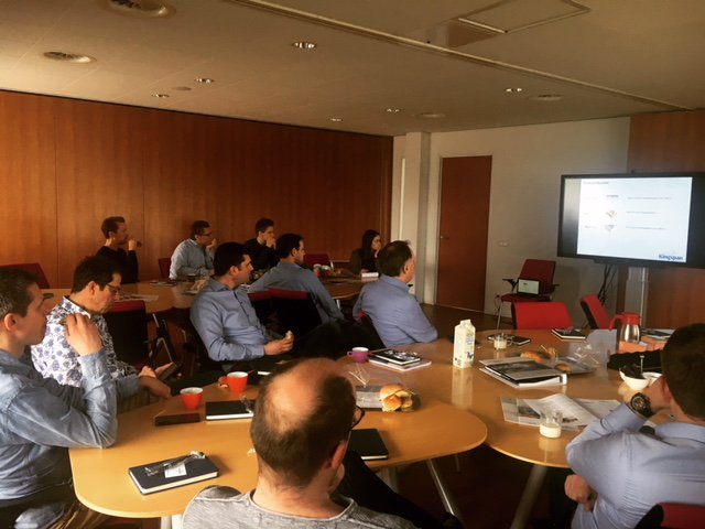 Onze medewerkers blijven zich ontwikkelen. Vandaag volgen zij een Lunch&amp;Learn sessie gegeven door <a href="/KingspanIns_NL/">Kingspan Insulation</a>