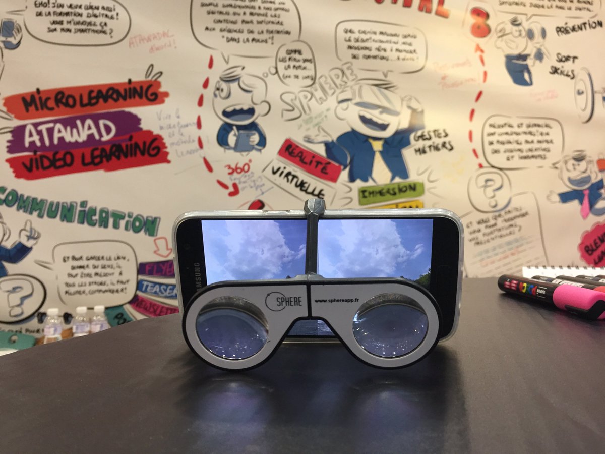 FlorenceUsclade's tweet photo. #HumanBooster expérimente la réalité virtuelle avec @Speedernet_Fr #elearningexpo https://t.co/GrAQOBFBE8
