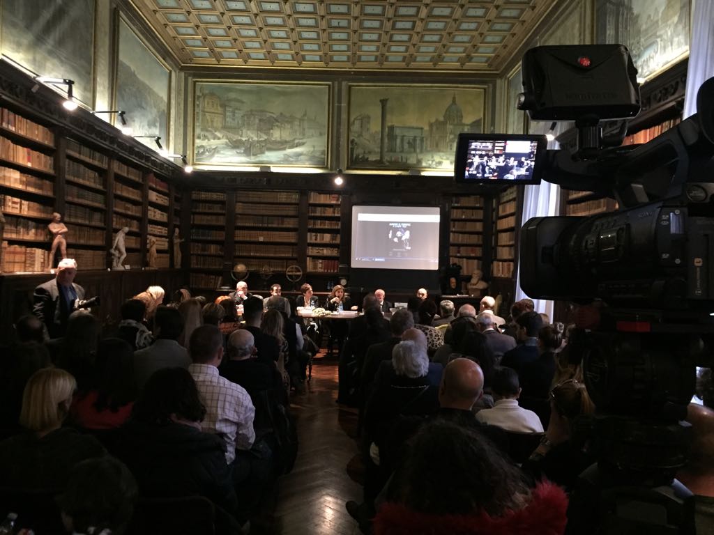 Fondazione Primoli- Associazione Culturale Averroe' l'On.le Souad Sbai nomina il presidente della Aster Academy  Alessio Follieri Ambasciatore di Pace. Un premio condiviso con tutti i volontari e coordinatori Aster in Italia  e nel Mondo.