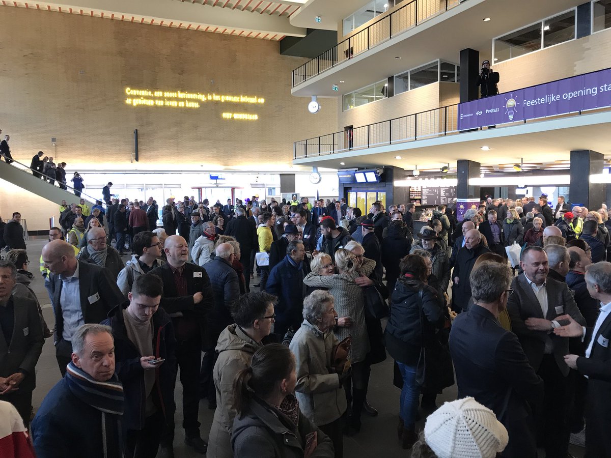 StationEhv tweet media