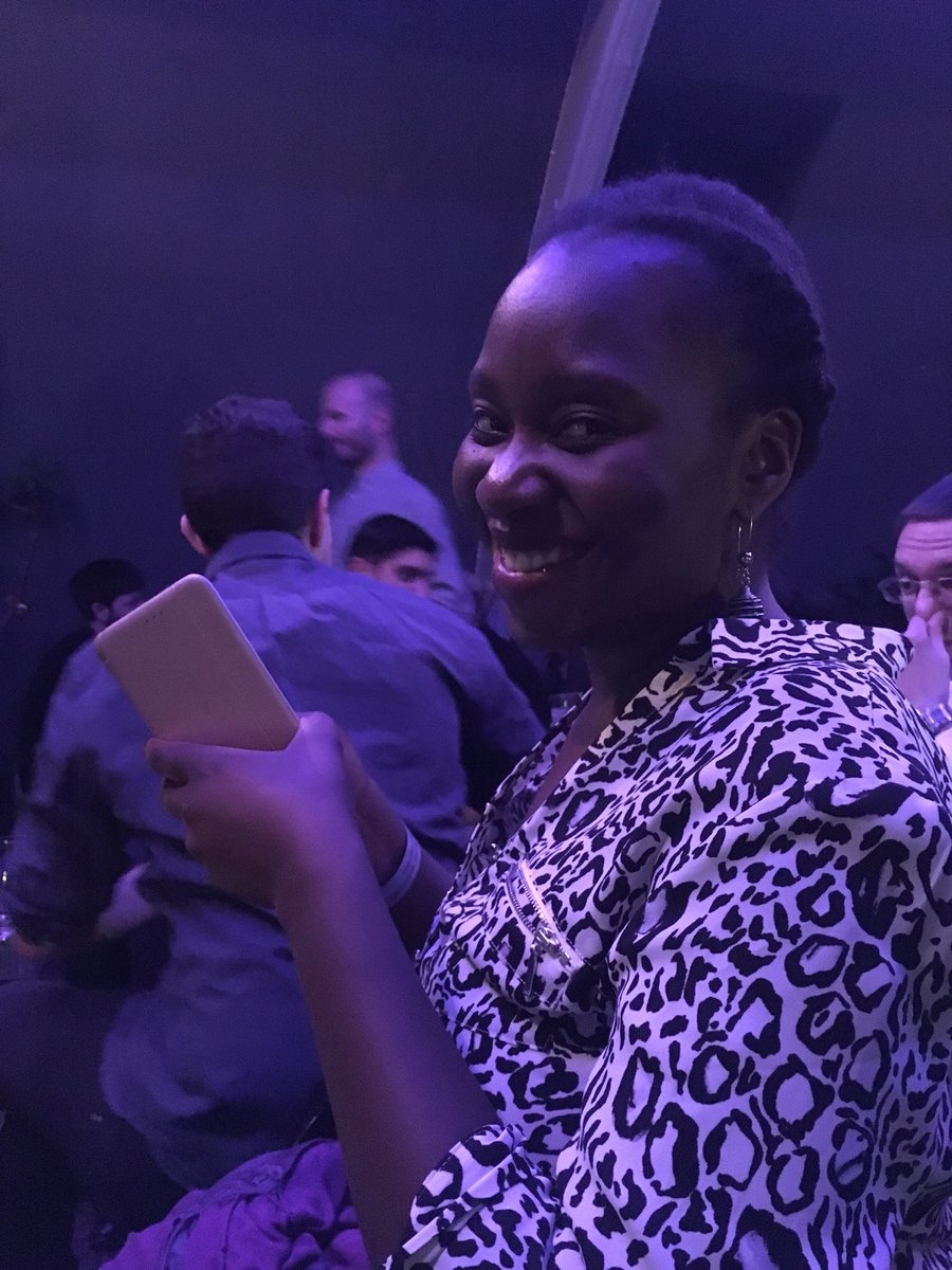 seemaontheweb's tweet image. Last night it was great to sit back, close my eyes and listen to such talented soul singers at @SoulStrippedSes in #Soho. One of the highlights was randomly ending up doing voice warm ups in the bathroom with one of the singers! #alwaysatwork