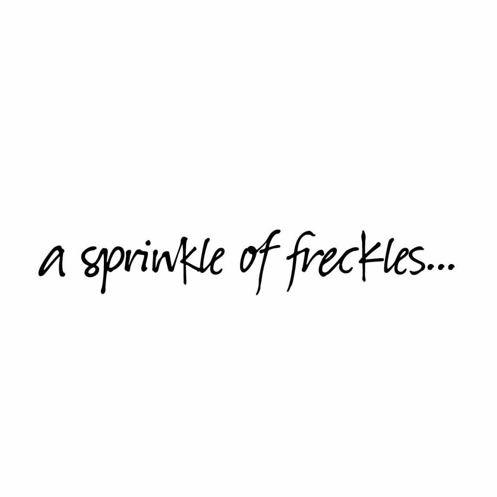 a sprinkle of freckles... tweet media