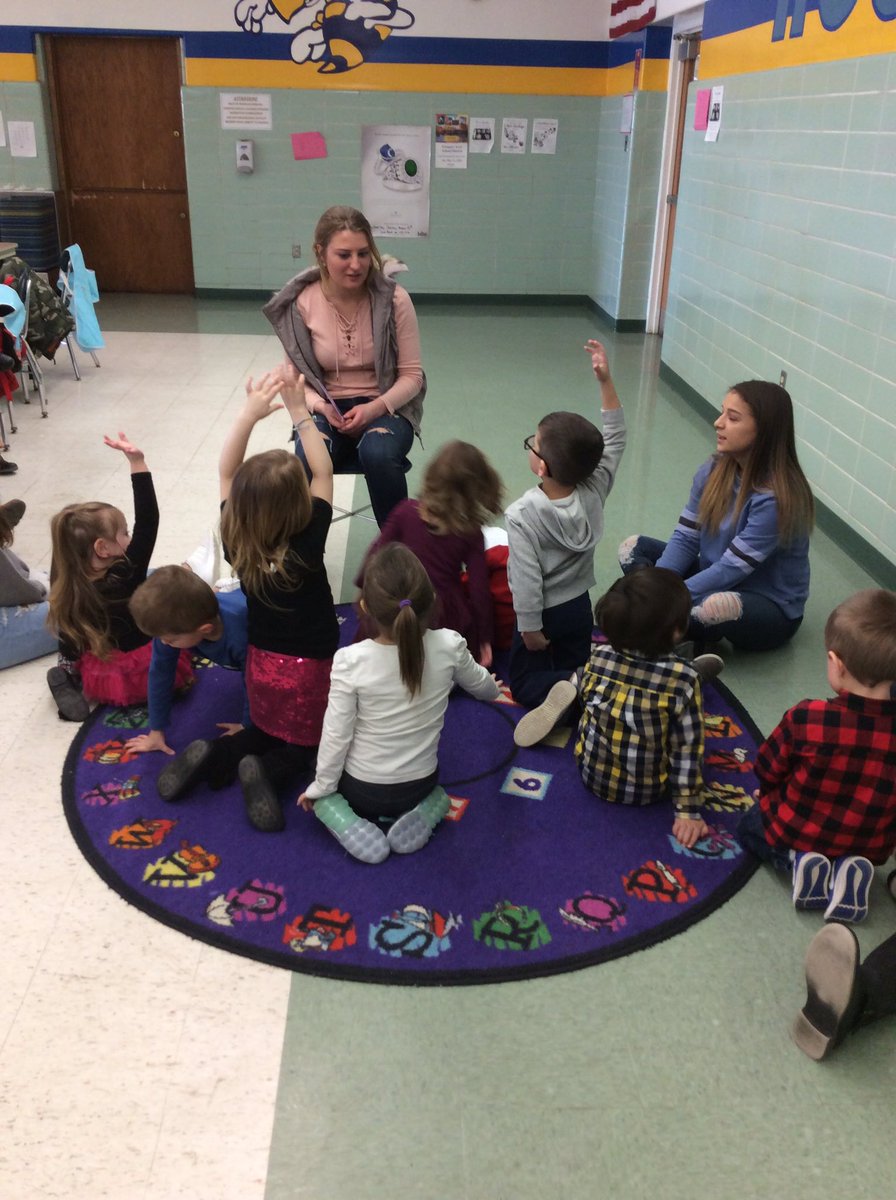 FHSPreschool's tweet photo. Story time during #ParentAppreciationDay

Sara reading the children's book she wrote for #ChildDevelopment https://t.co/ZjhBok5UP3