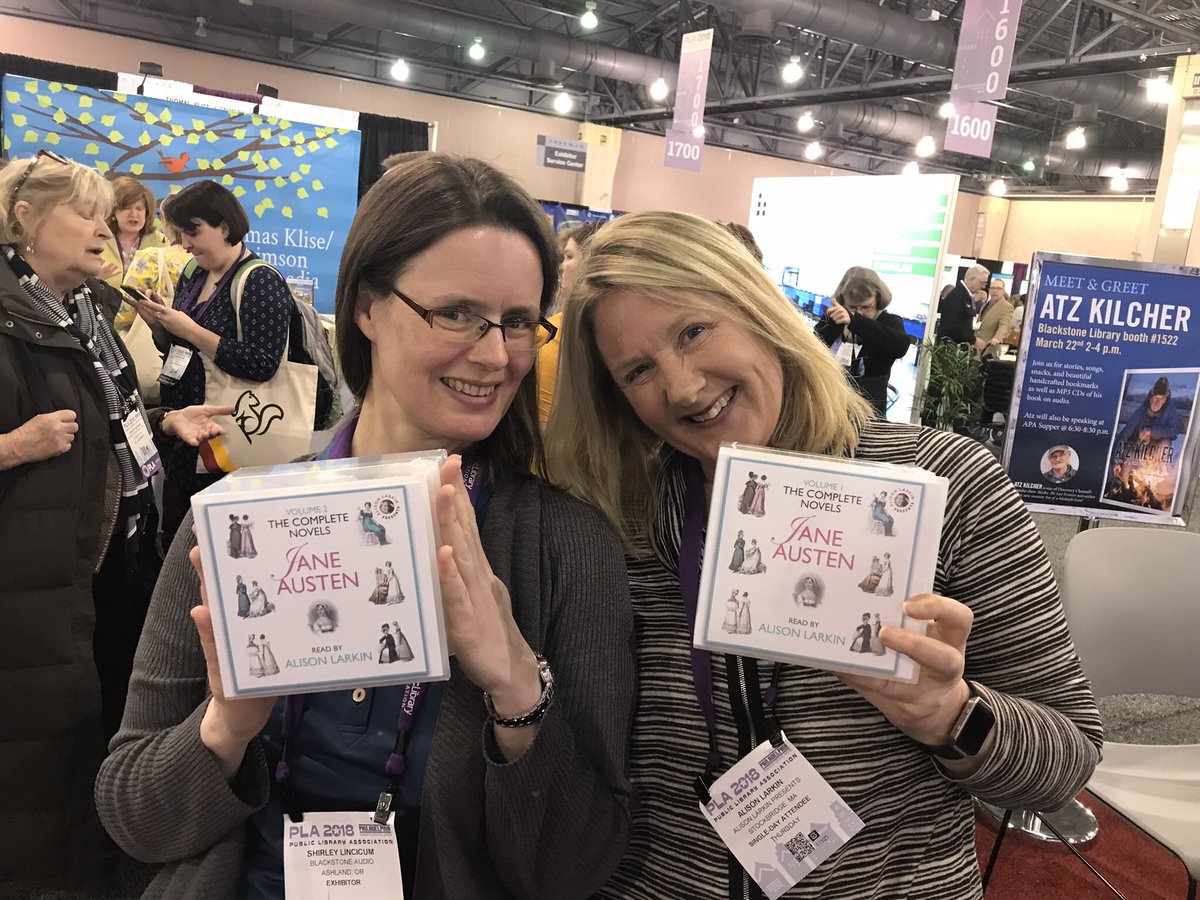 AlisonLarkinTEA's tweet image. With @ Blackstone’s charming tram at the #publiclibraryassociation conference in #Philadelphia. #loveaudiobooks