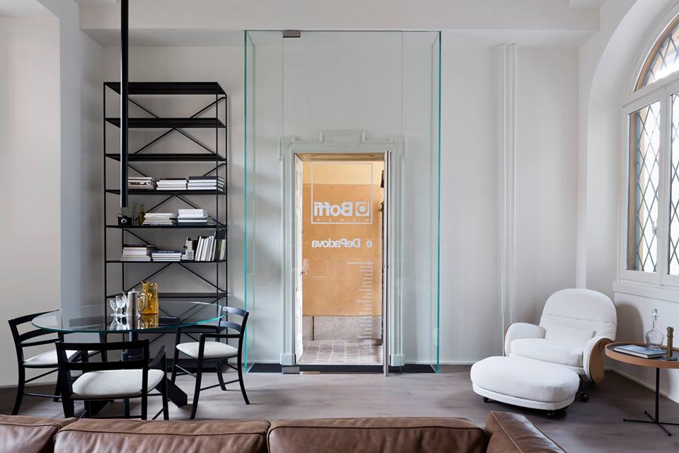 INTERNIMagazine's tweet photo. Un invito a casa. Nel centro storico di #Monza apre il primo Appartamento #Boffi - #DePadova - #MAUStudio
https://t.co/MJu3avFHUt https://t.co/2mPQTEkMOT