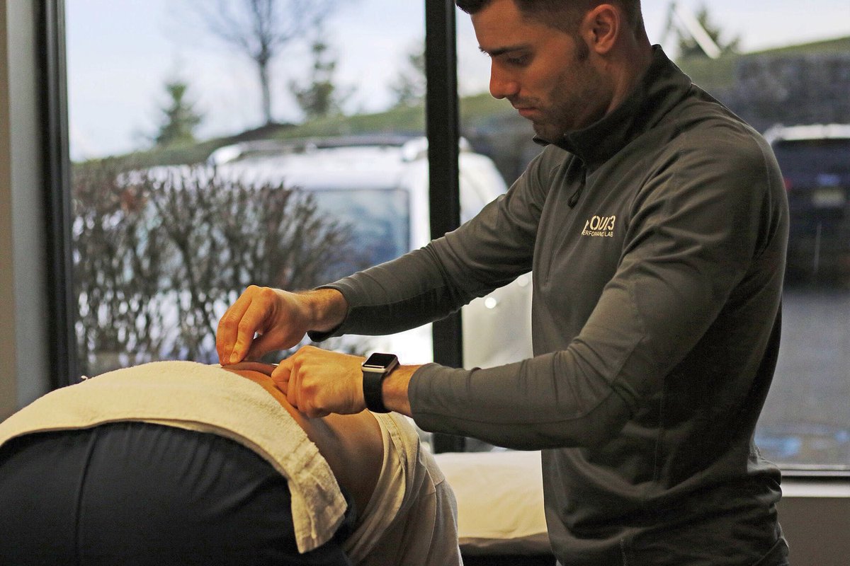 TeamFour3's tweet photo. Four3 - We are a concierge level customer service luxury brand first and foremost and strive on a daily basis to exceed our client’s expectations in all ways. We constantly hunger to learn and incorporate the latest research into our approach and methodology.  #physicaltherapy https://t.co/fMTnLTZfFr