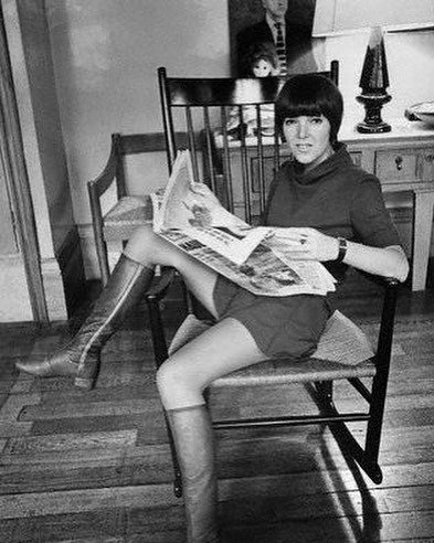 FITLibrary's tweet photo. Mary Quant October 21, 1967, Getty Images #writeherbackin #womenshistorymonth #FITisdesign #FITlibrary #greatdesigners #londonfashion https://t.co/UcOMOTV86j https://t.co/EBmdSfNJ72
