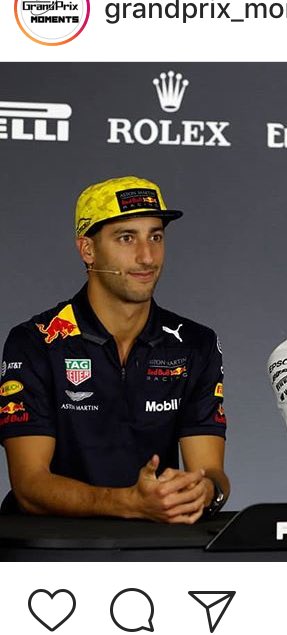 JasonBu35454640's tweet photo. When @danielricciardo has a shave and now looks about 10 👶🏻😂 https://t.co/eOnPRuOFKt