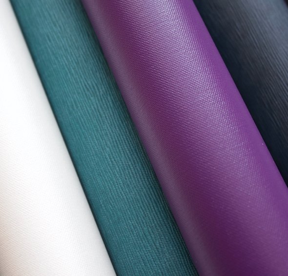 LuxeMenuCovers's tweet image. We love leather, it's true! Tactile, versatile, durable and it smells great; but not all budgets can stretch to its use. Texture &amp;amp; Colour are key, our library of embossed papers &amp;amp; bookbinders linen is a haven - upset the competition in style #MenuCovers # #BuyBritish #Hospitality