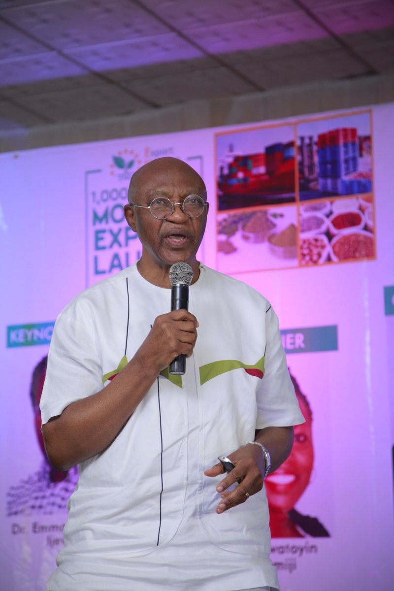 exportnggoods's tweet photo. Elder Walter Mbah (Guest Speaker) presenting at the Moringa Export Launch. https://t.co/yhGrknOudL