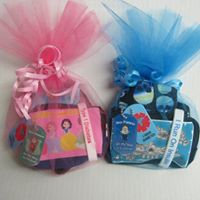 type1mom10's tweet photo. Diabetes gift sets https://t.co/mfDjV3yI8W https://t.co/pzjDJ5j6P4