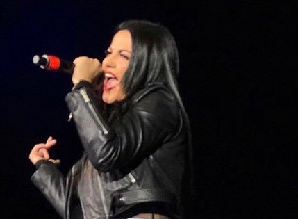 MundoMaiteCol's tweet photo. #FOTOS | @MaiteOficial Cantando en #SpringFest2018ByFresca @digital1029 https://t.co/pxWkJqJQeN