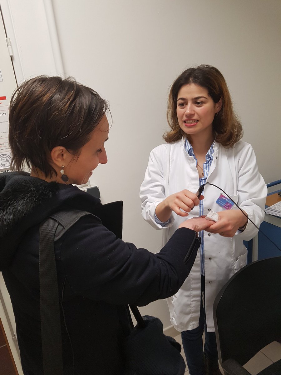 CarnotI2C's tweet photo. Une grand merci aux #scientifiques de l'#URCOM qui on fait découvrir leurs #recherches en #cosmétiques aux membres de @CosmeticValley & @CarnotI2C ainsi qu'à leurs partenaires. #Ateliersscientifiques #chimie #recherche #innovation https://t.co/y1D2y3NugI