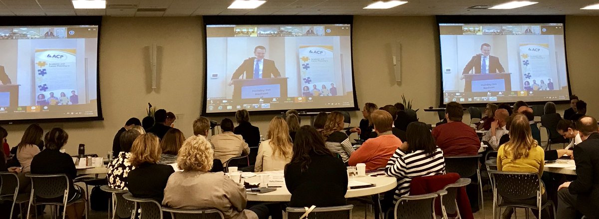 AlissaPeltzman's tweet photo. Michael Coran @jpmorgan, broadcasting live to leaders in 4 WI regions, “meaningful change occurs when whole community comes together for a common goal” #PathwaysWI2018 #newskillsforyouth https://t.co/GQIolRacVF