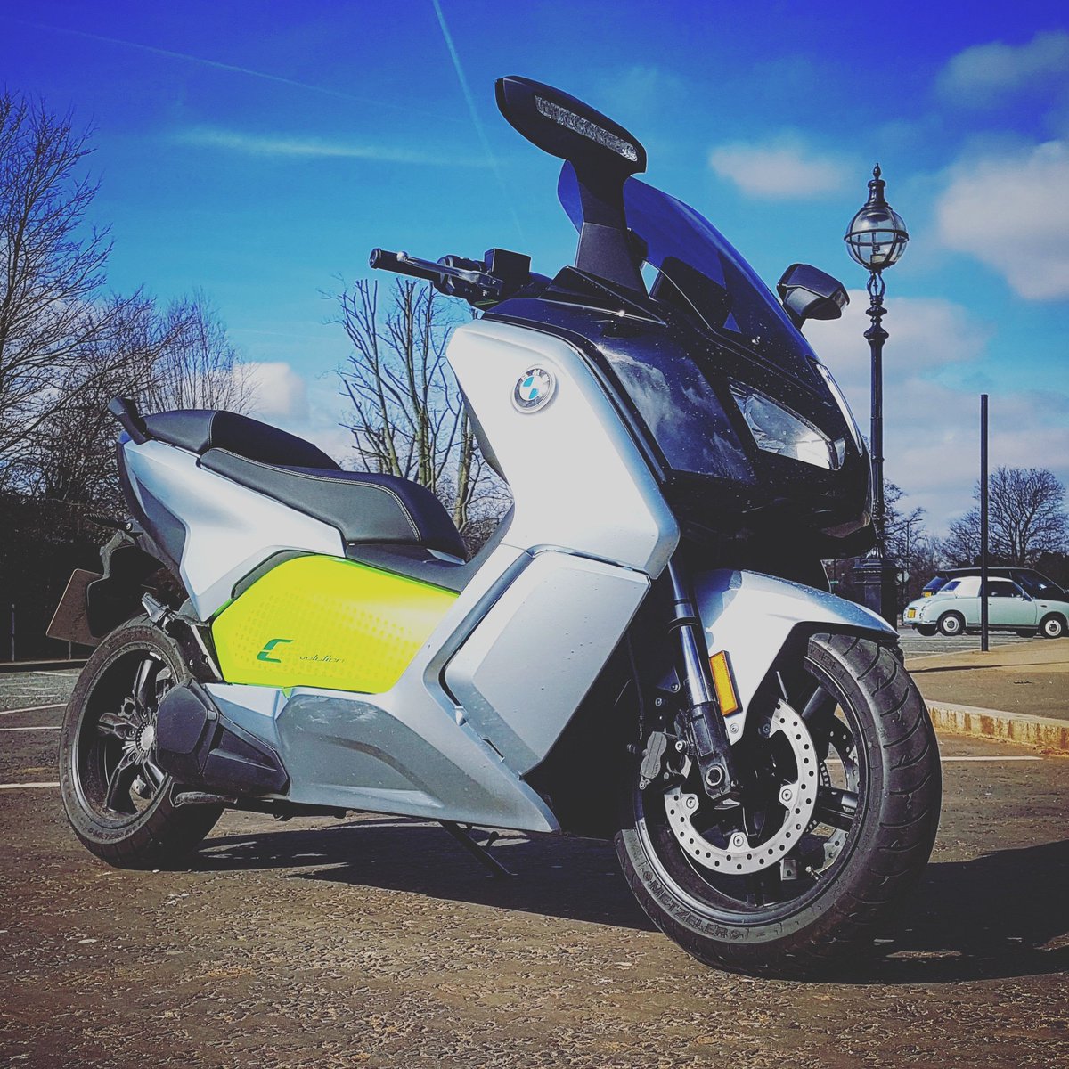 Rarefied_Road's tweet image. Test vehicle for today. It's certainly a step forward in the evolution of two wheeled machines, but I think we've got a ways to go before we're walking on two legs yet. #CEvolution #ElectricVehicles #motorcyclereview #meetthefuture #zeroemission
