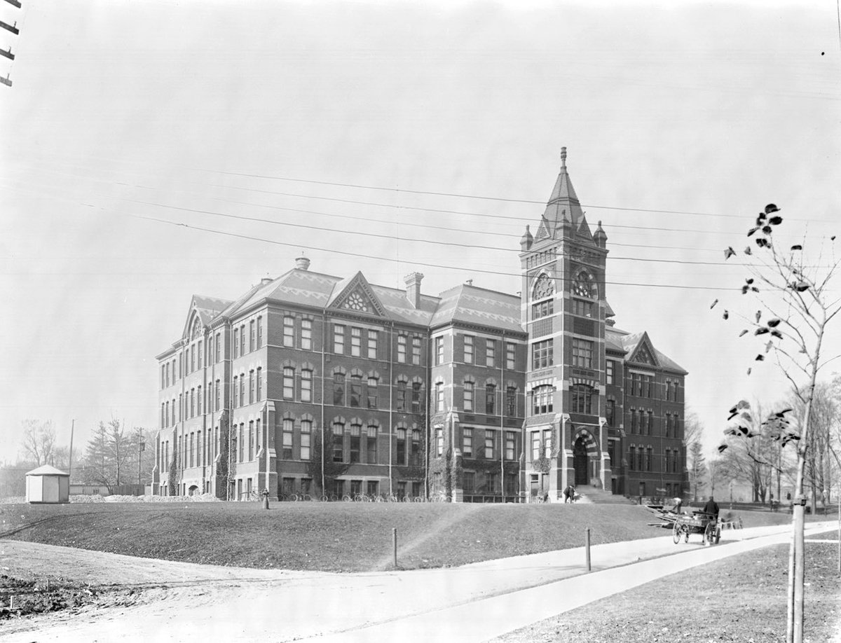 Explore 140 years of @uoftengineering history through its buildings and spaces in this new interactive online exhibit developed by the #UofT Engineering &amp; Computer Science Library. UofT Engineering Buildings (1878-2018): uoft.me/buildings