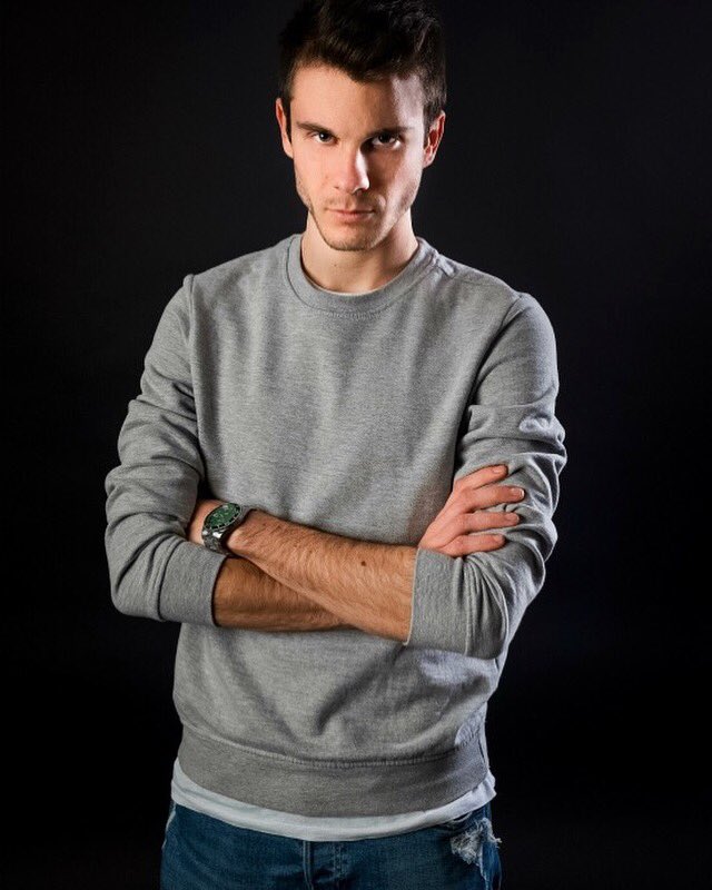 Just got some new press pics 📸 #newpic #NewMusic