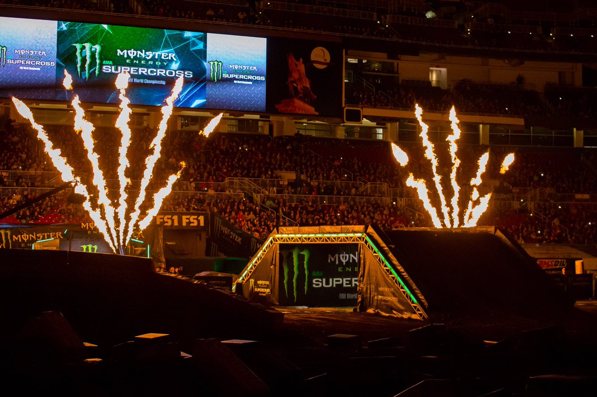 SupercrossLIVE's tweet photo. Retweet if you’re hyped for @MonsterEnergy Supercross in Indy this Saturday! 🔥 #DropTheGate #SXonFOX #SupercrossLIVE https://t.co/XWZn5rHeav