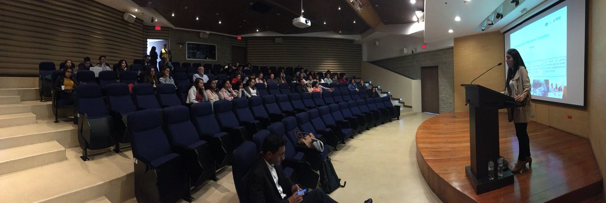 Celebramos el #DiaMundialdelAgua con charlas en <a href="/lamilitar/">UMNG</a> sobre #CMAR, contaminación Marina y #Antartica