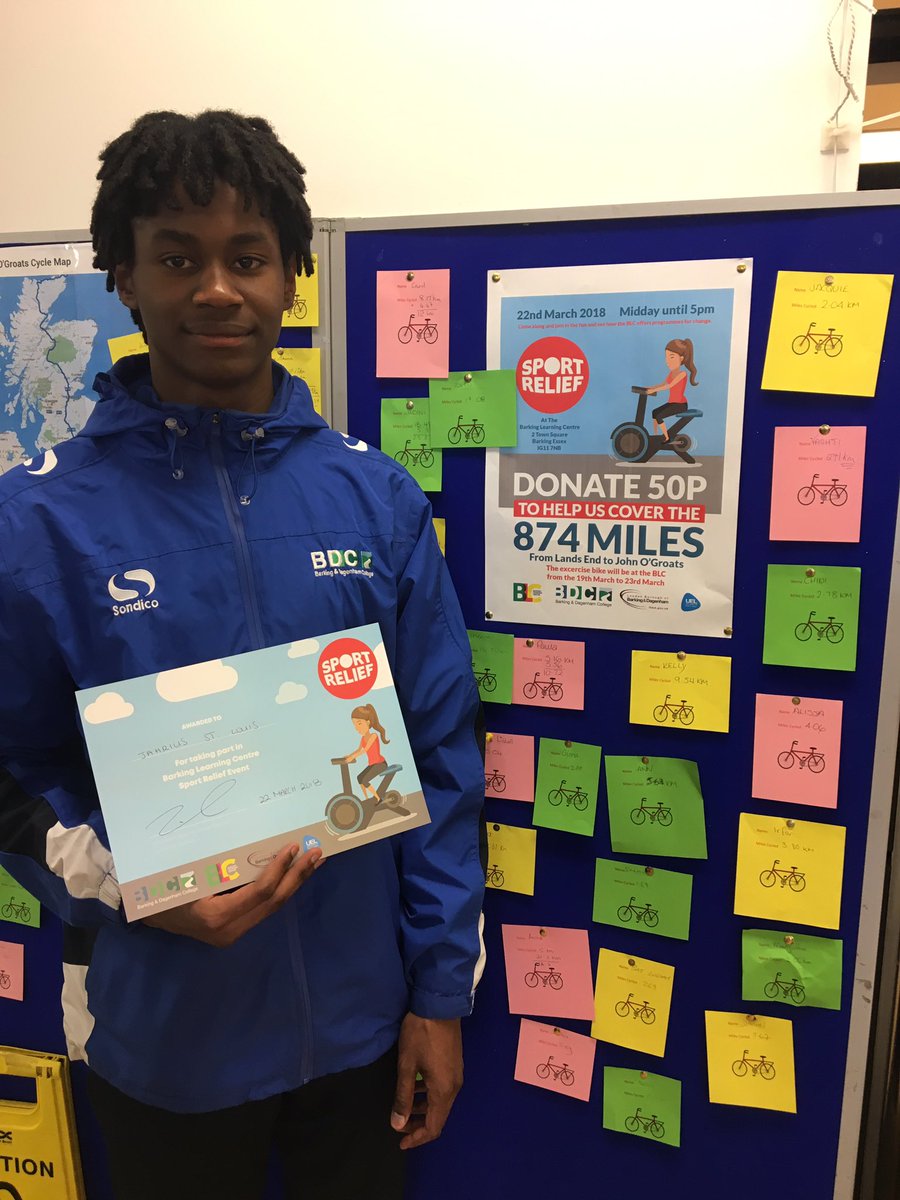 BDCFootball's tweet photo. Football Academy students raising money for Sports Relief at @BarkingCollege TSA #BDCAcademy @Dag_RedFC #SportsRelief https://t.co/ar3lduM2EU