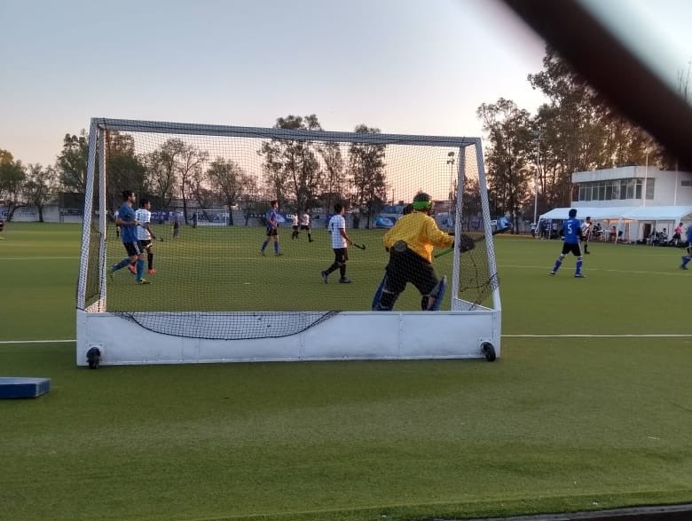 COMUDEsalamanc's tweet photo. Iniciamos #CopaFlick 🏑🥅
  •Guanajuato vs Distrito Federal• 
No olvides venir y apoyo a nuestros equipos #OrgulloSalmantino https://t.co/lUSK4ASR18