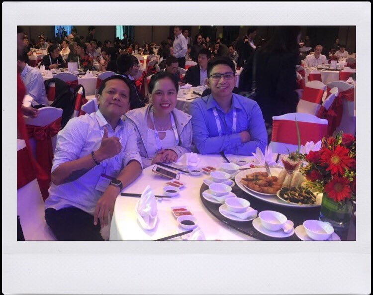 apptechexperts's tweet photo. Who says fun and learning can't go together? Here's our experts enjoying the night after a learning-filled day at the #SAPSummit in Ho Chi Minh City, Vietnam
#SAPBusinessOne
#SAPPartners
#SAPPhilippines
#APPTechExperts https://t.co/H7ekkNqgzg