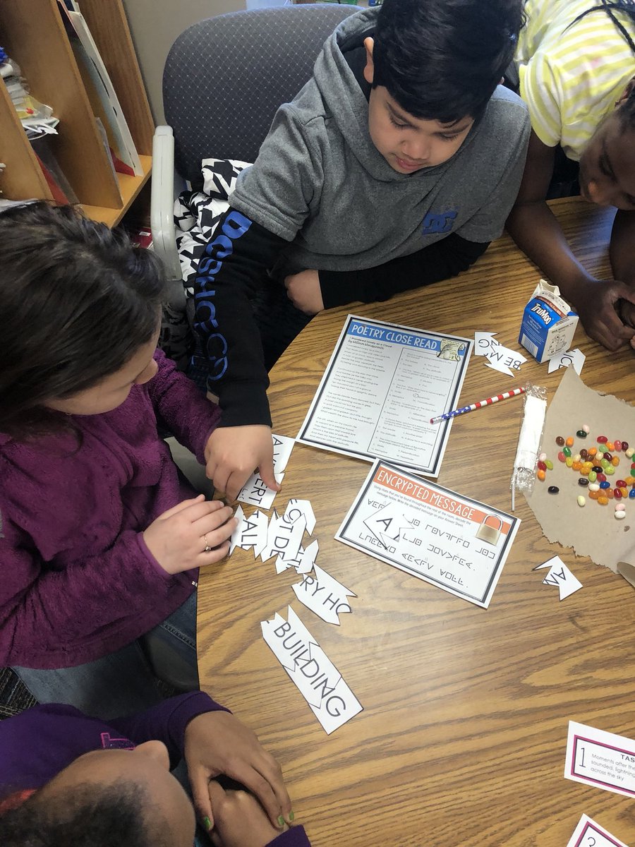 jmac8229's tweet image. Figurative language, poetry, and famous quotes...oh my! #springintersession @wle_elem1955 #analyzingpoetry #decipheringmessages