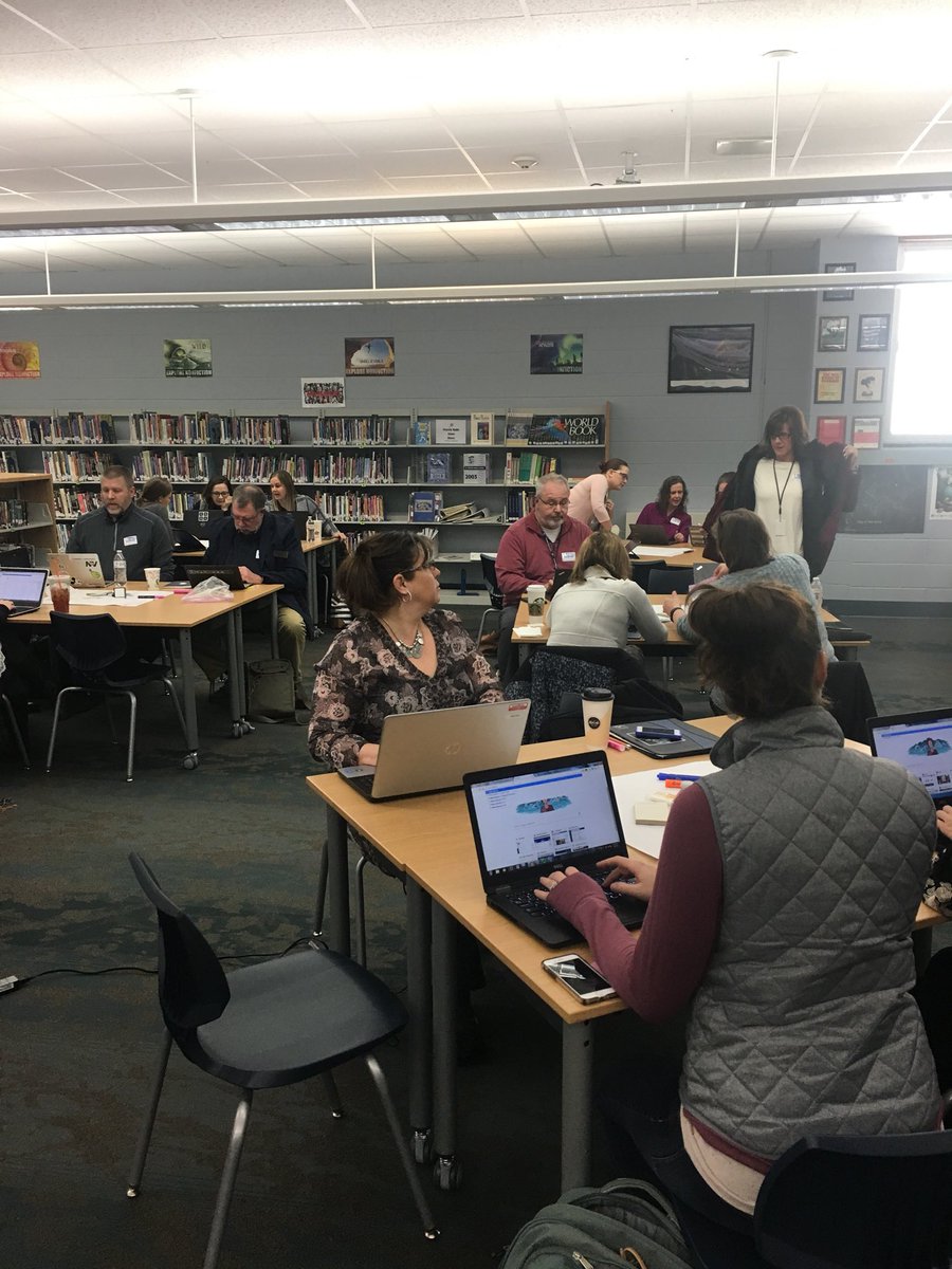 DrHeidiWeeks's tweet photo. Collaborating with the Tech Facilitators Group. Thank you #DPdigcit @D10Peacock @jpowellteach @kidbookreader https://t.co/NUT6E8XFCG
