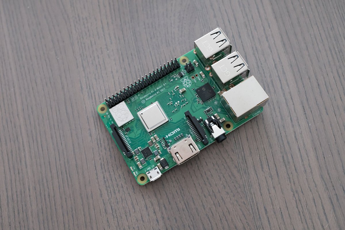 infideler's tweet image. Hello, beautiful. #RaspberryPi #RaspberryPi3B+