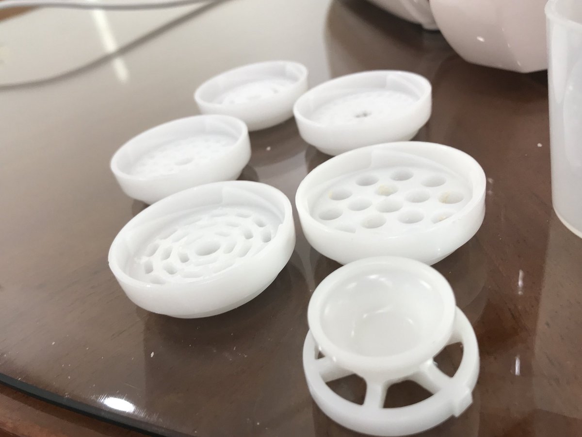 riyasuri01's tweet photo. Recently i tried KENT Noodle &amp; Pasta Maker.
It is a modern appliance with automatic mixing, kneading and extruding operation to get fresh &amp; hygienic noodles, pasta, momos and gujiya within minutes.❤️

Shop from https://t.co/Z5JTcDdSzr
.
#TheFoodiesExpress #KENTSmartChef https://t.co/zM1JNIzG69