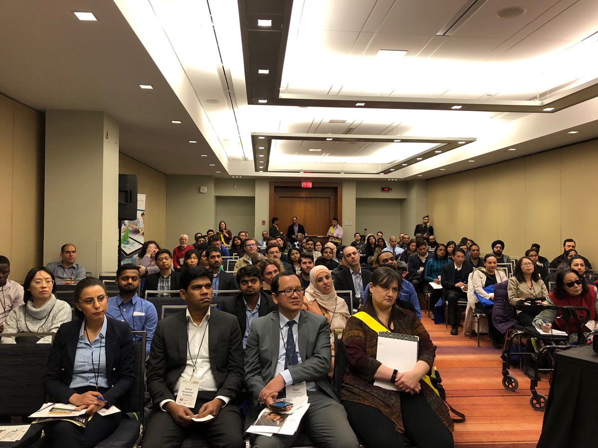 Chamoen's tweet photo. Great panel and audience at @IEP_Conference - lots of talent in this room! #NewCanadians #Immigrants #technology #Toronto https://t.co/tnsZMTs0Az