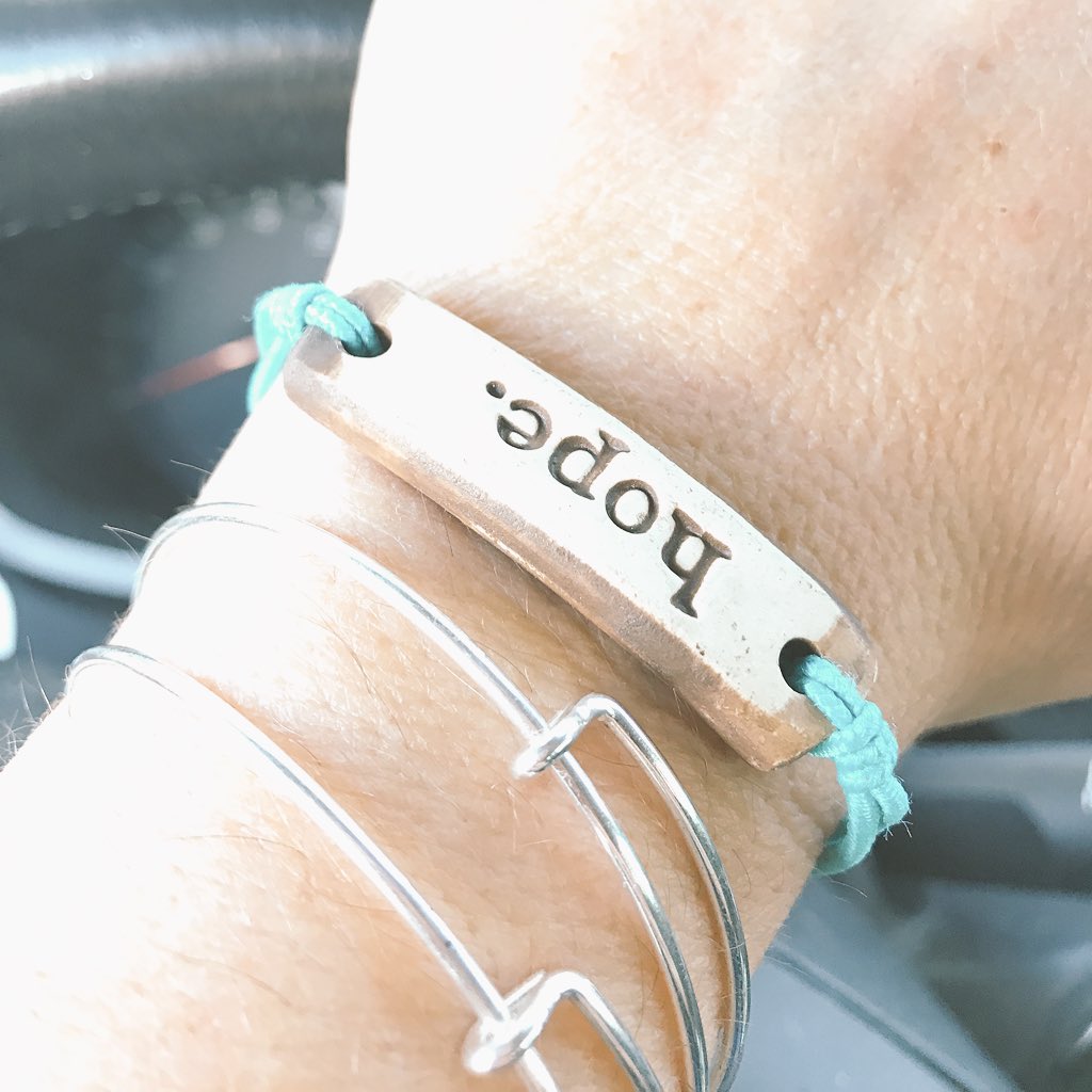 Catalinacooper's tweet photo. In honor of #WorldWaterDay @MudLOVE starts with mud, ends with love #waterforgood https://t.co/cCy7uX7dZF
