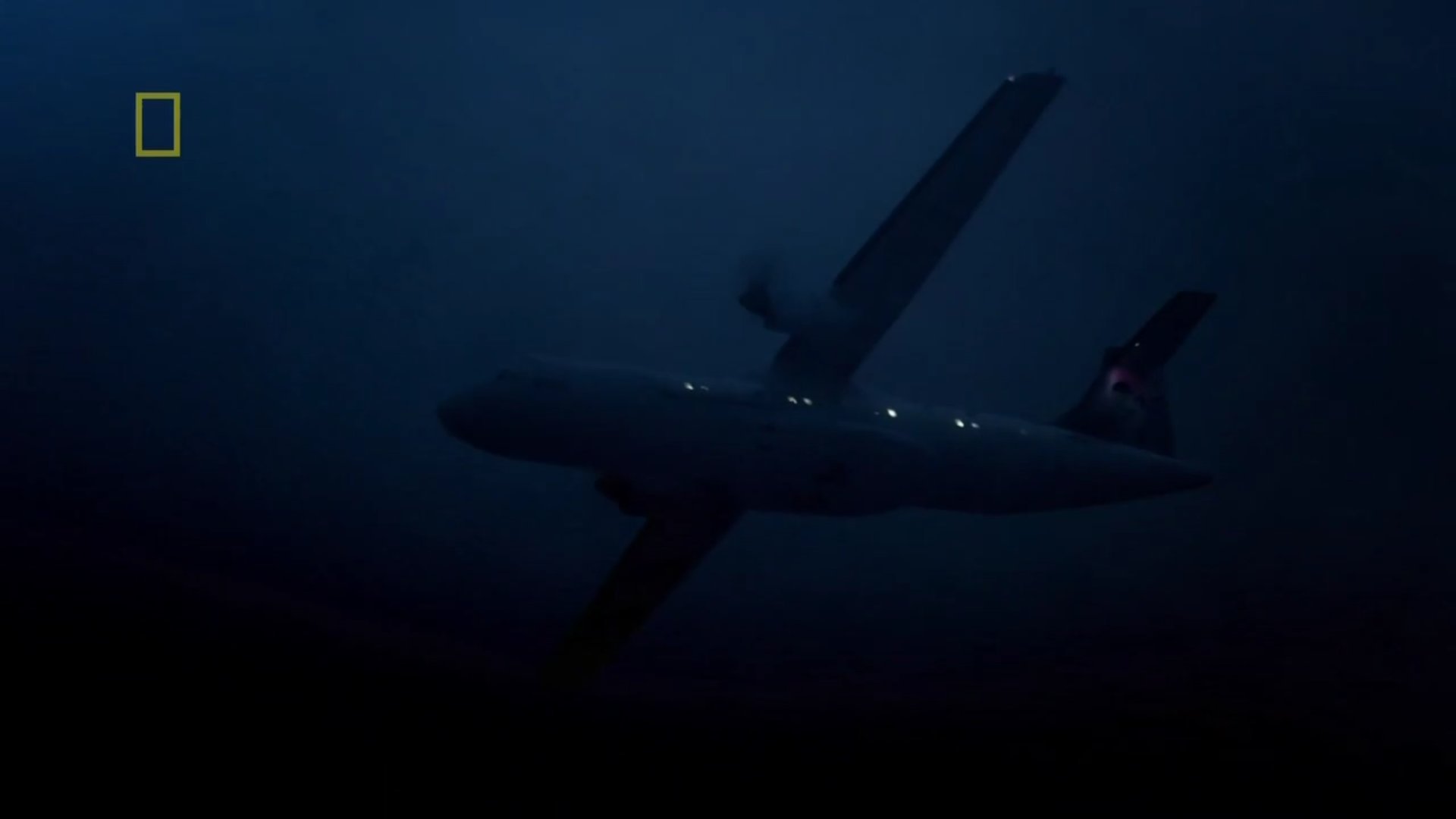 メーデー Air Crash Investigation メーデー 航空機事故の真実と真相 英語版s18e02 トランスアジア航空222便 Blown Away 運航 トランスアジア航空 機体 Atr 72 500 乗客 54名 乗員 4名 死者 48名 生存 10名