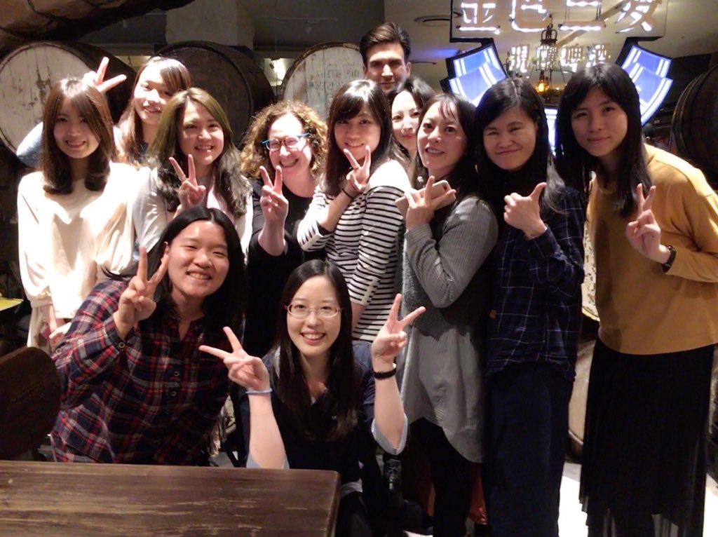ArielLin0529's tweet photo. Weee!!! Janet and Mark are in town๐๐บWelcome you both to Taiwan and had great catch up with other students all graduated from the @uniofleicester!
#museumstudies #AMAGS #uniofleicester #museumlectures #livefromtaipei https://t.co/prWRyCZNde