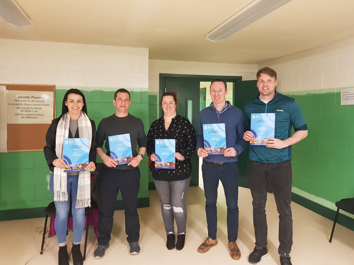 PearseOgHC's tweet image. Upskilling our coaches well done guys and thanks to @sportireland #safesport #sportirelandethics #ontolevel2