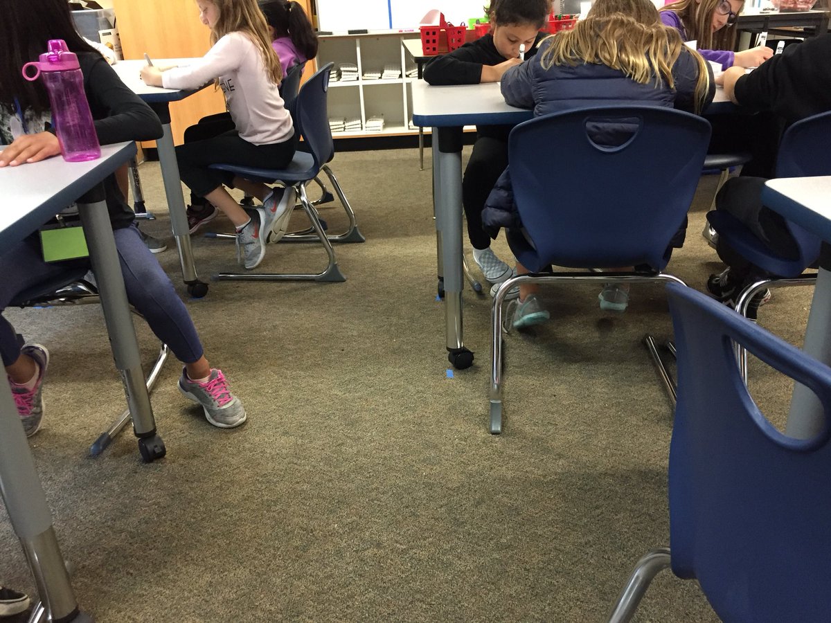 AGreyEUSD's tweet photo. Enjoying every minute watching PDL teacher Sarah Wood engage students in TRAC-Social Emotional Learning Modules. Today we are focusing on mindfulness! Love the work PDL is doing!@eusdtweets @parkdalelanepta @erinterryeusd https://t.co/YV4zaUmnmw