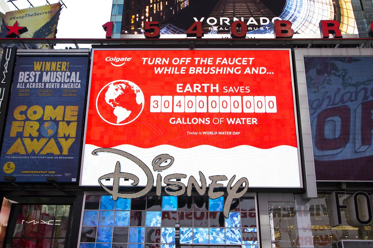 Colgate's tweet photo. For #WorldWaterDay, we took over Times Square to remind people that #EveryDropCounts! Pledge to save water: https://t.co/NW9tp99rIa https://t.co/e3ZVluKNlh