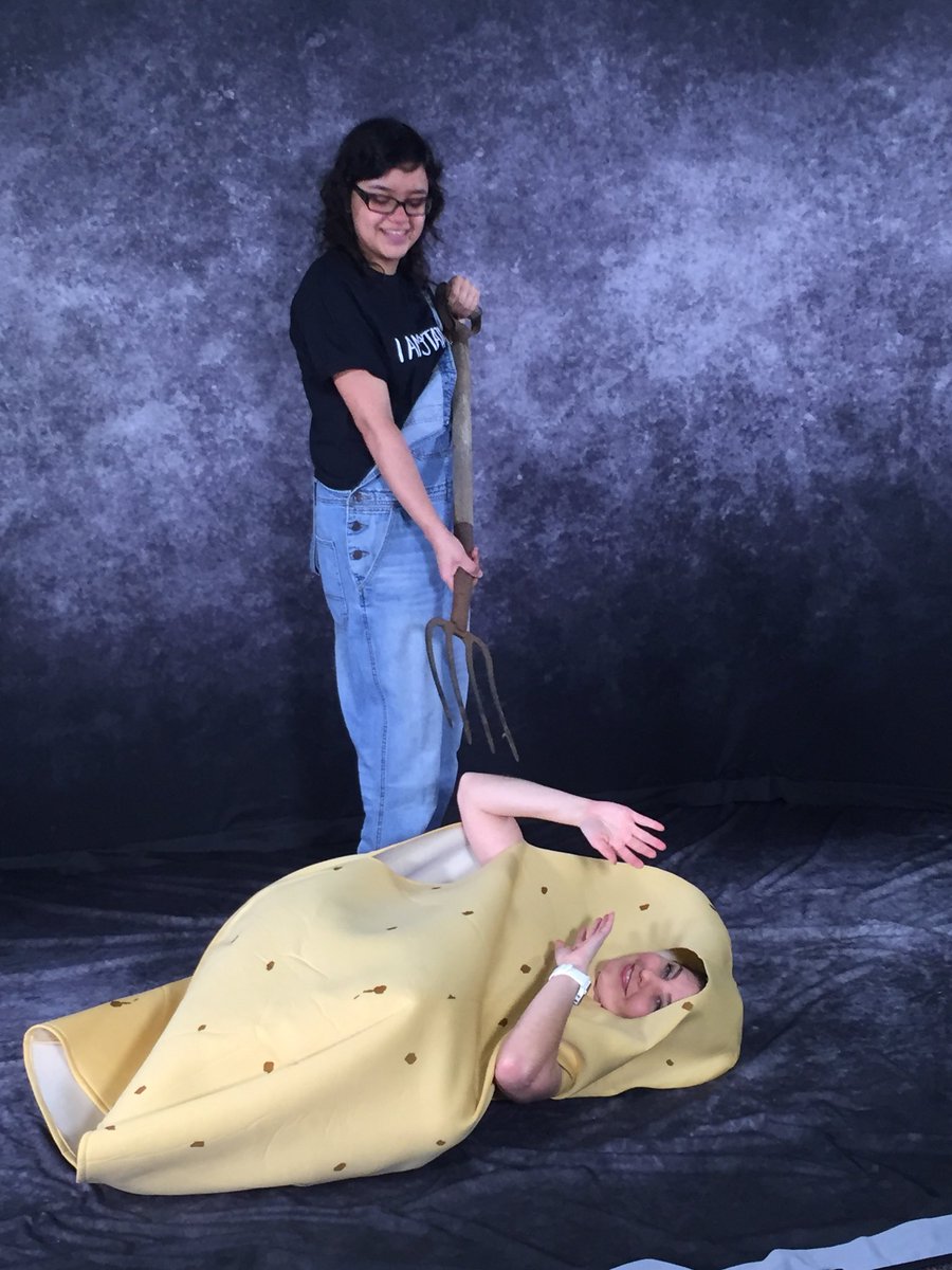 Queen_Nerdling's tweet photo. Shining Stars silly photo today. I may or may not have run through the halls afterwards dressed like a Potato. #nerdling #queennerdling #TexanPride https://t.co/7gcXgTfd0k